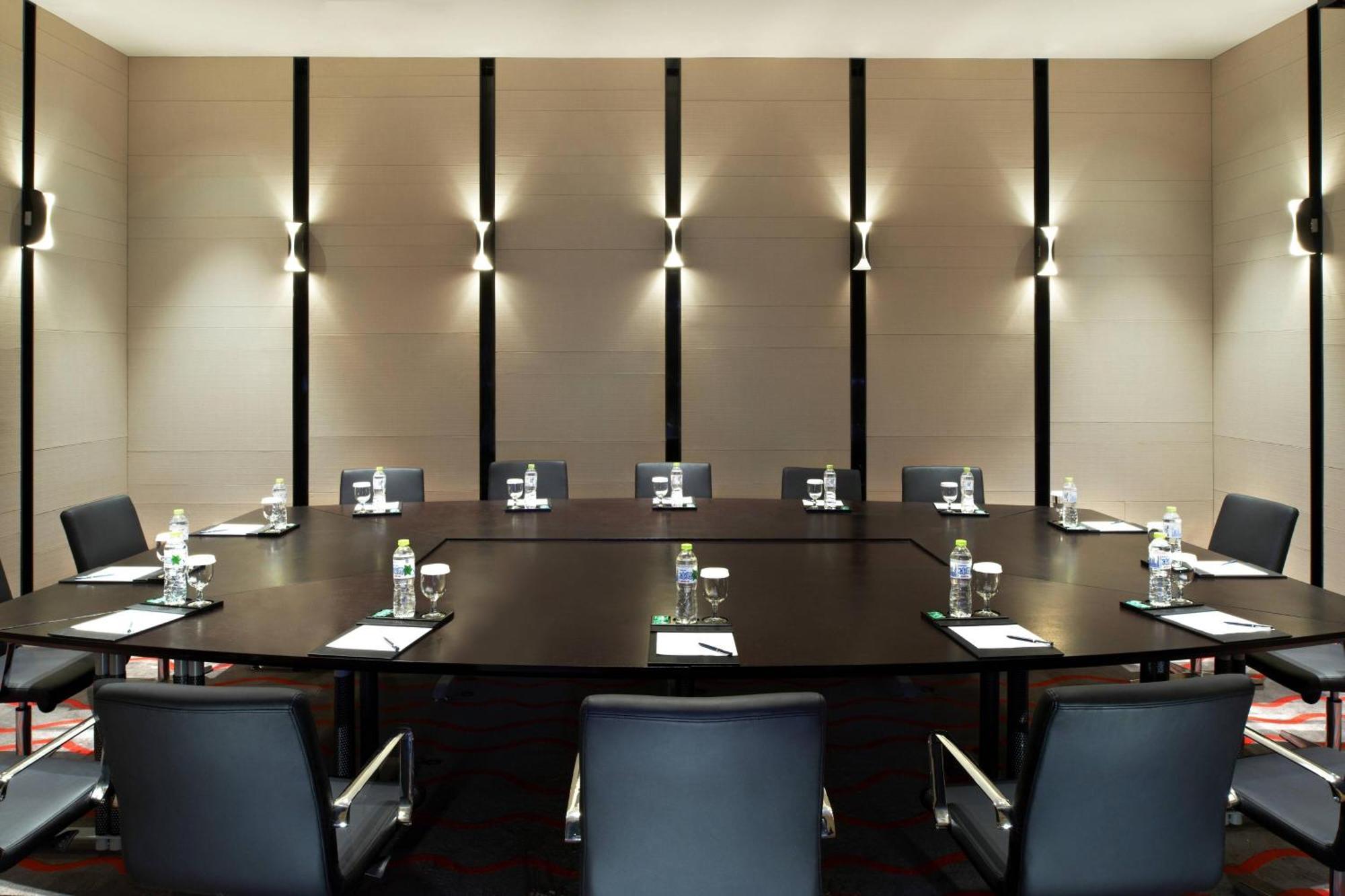 Four Points By Sheraton Qingdao, West Coast Luaran gambar