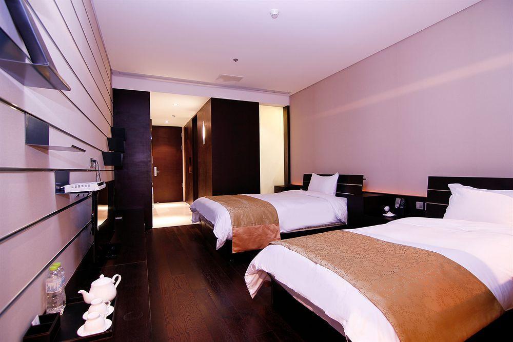 Four Points By Sheraton Qingdao, West Coast Luaran gambar